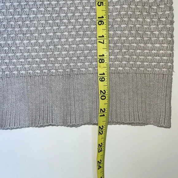 J. Crew Factory Mushroom Gray & White Knit Turtleneck Sweater Xsmall Women’s - Picture 8 of 11